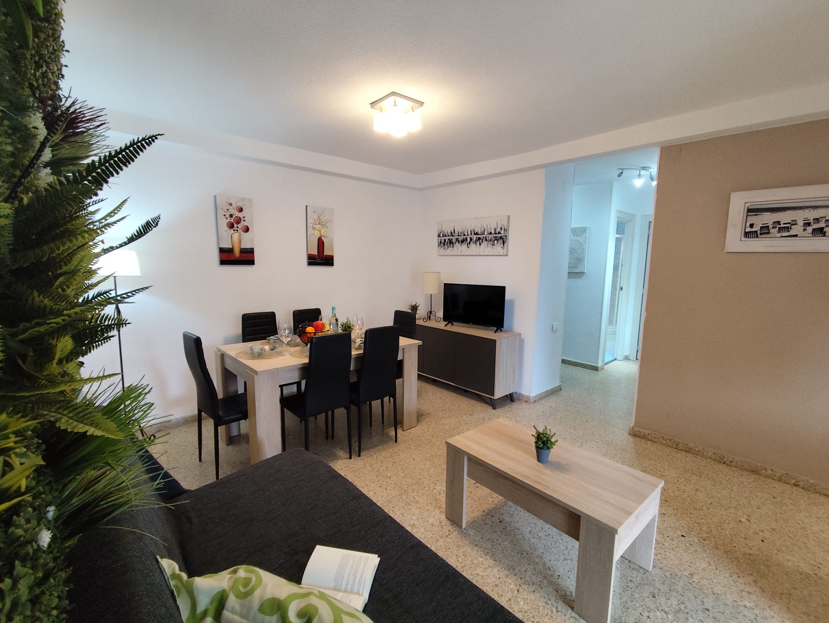 Foto de los apartamentos turísticos Oromar 1, de Milion Destiny, en Oropesa del Mar, Castellón.