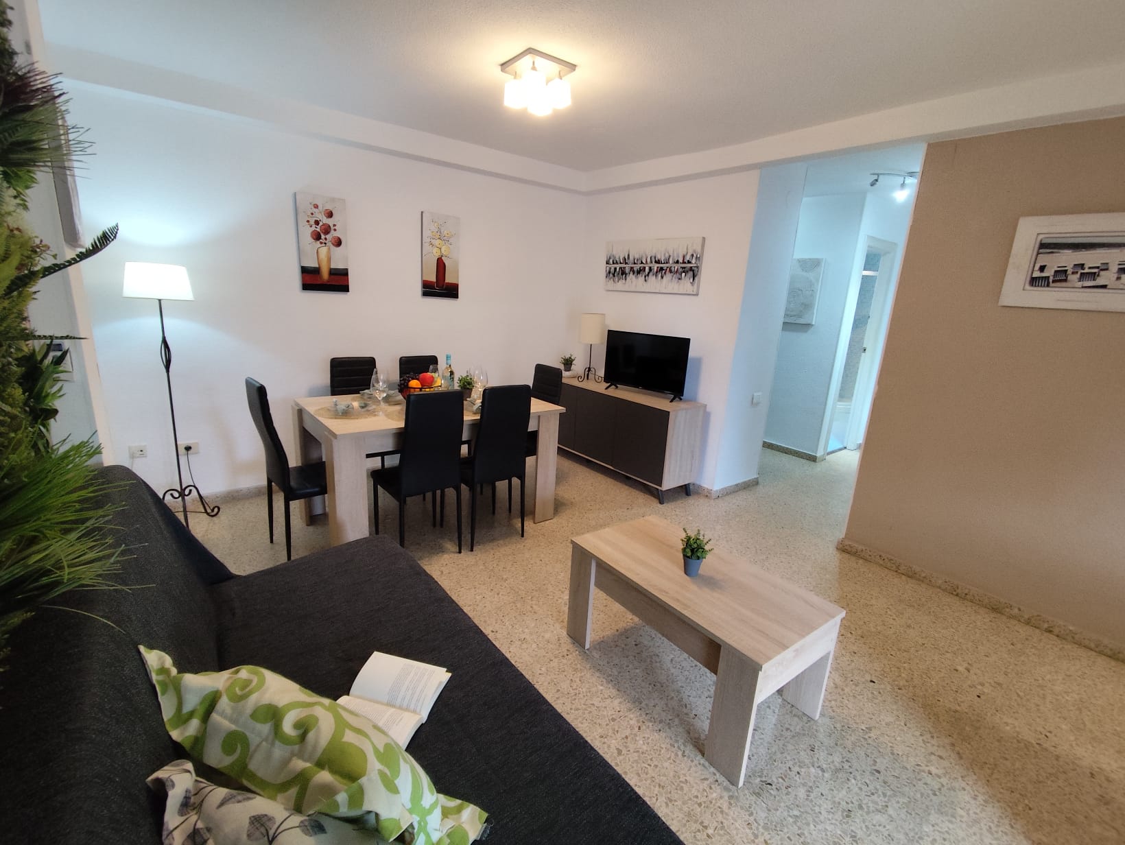 Foto de los apartamentos turísticos Oromar 1, de Milion Destiny, en Oropesa del Mar, Castellón.