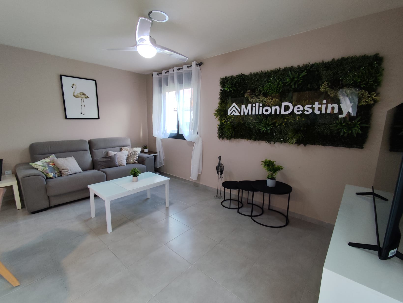 Foto de los apartamentos turísticos Mediterráneo, de Milion Destiny, en Oropesa del Mar, Castellón.