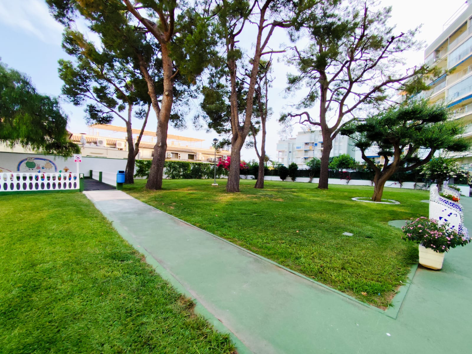 Foto de los apartamentos turísticos Oromar, de Milion Destiny, en Oropesa del Mar, Castellón.