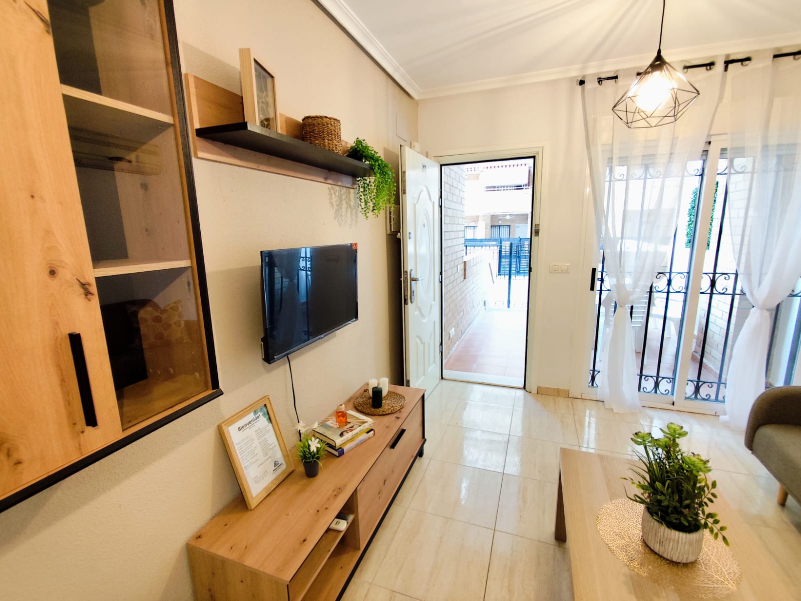 Foto de los apartamentos turísticos Costa Azahar, reformados, de Milion Destiny, en Oropesa del Mar, Castellón.