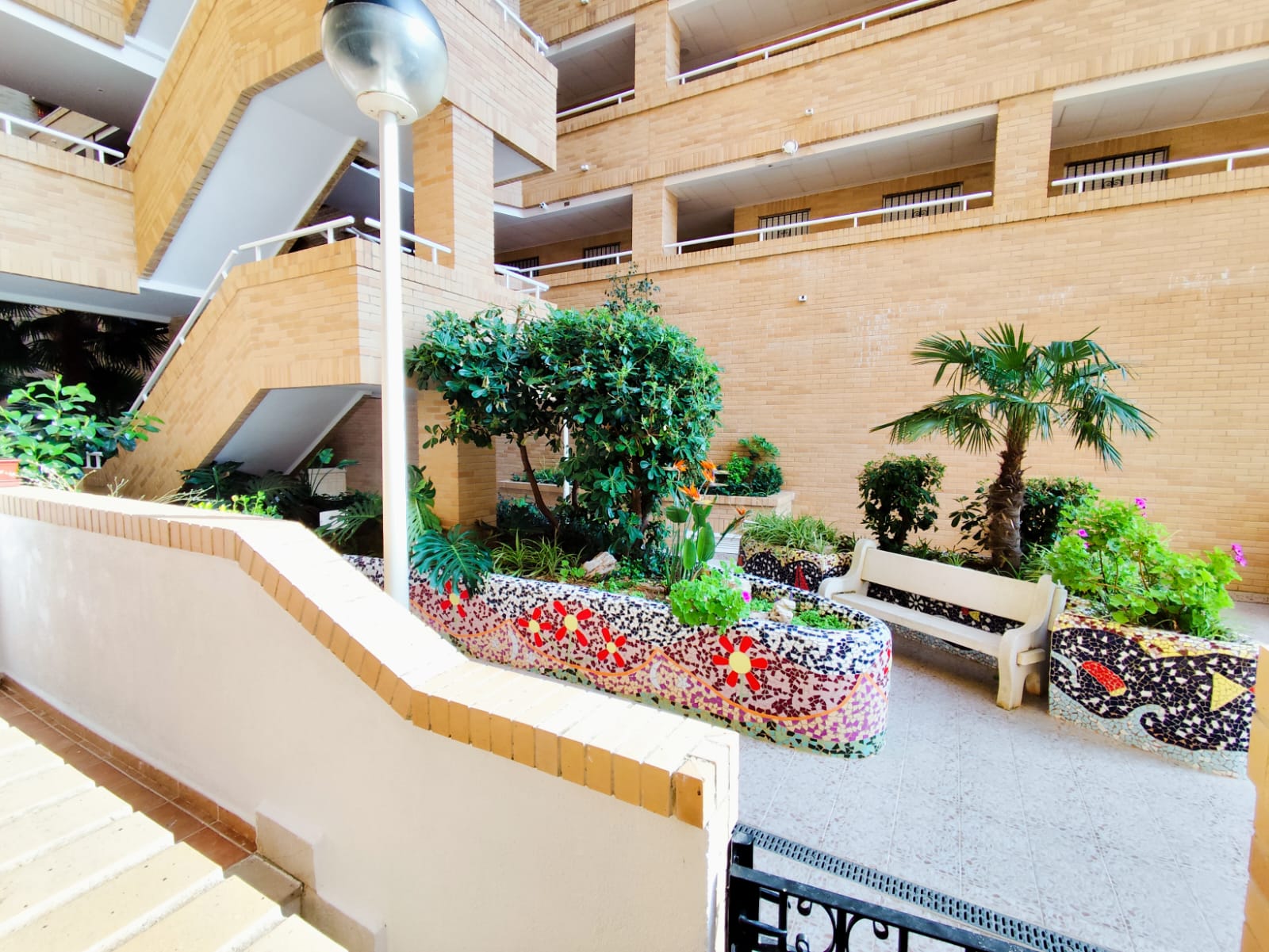 Foto de los apartamentos turísticos Costa Azahar, reformados, de Milion Destiny, en Oropesa del Mar, Castellón.
