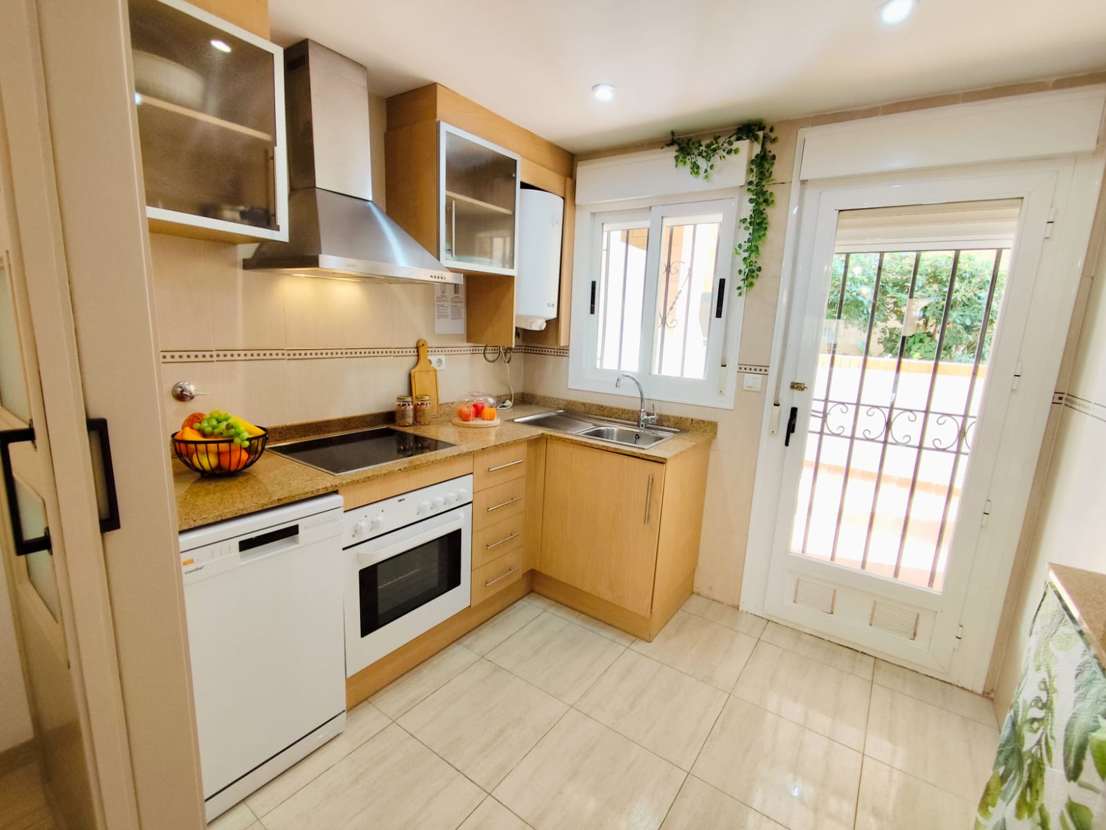 Foto de los apartamentos turísticos Costa Azahar, reformados, de Milion Destiny, en Oropesa del Mar, Castellón.