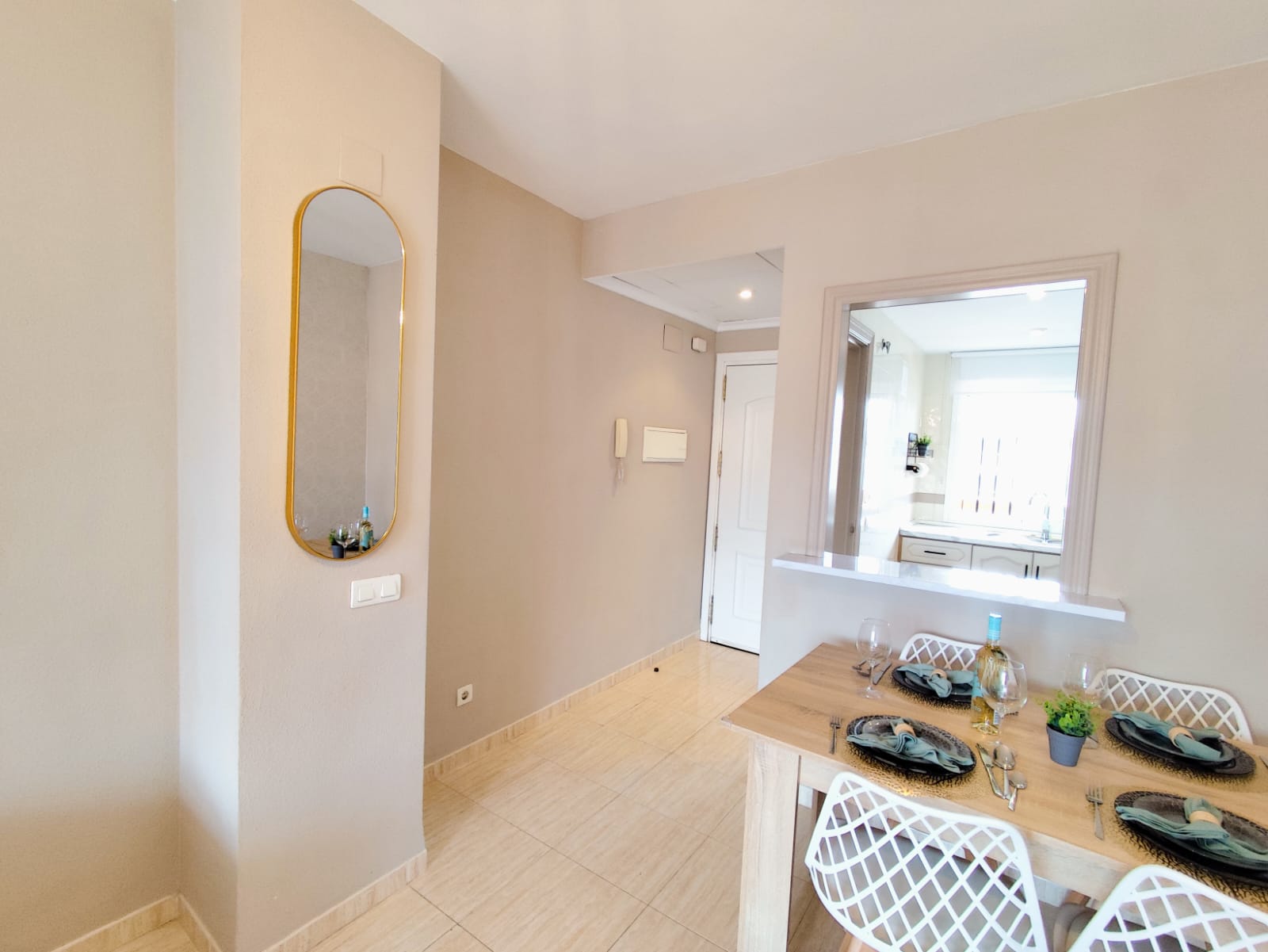 Foto de los apartamentos turísticos VistaMar, de Milion Destiny, en Oropesa del Mar, Castellón.