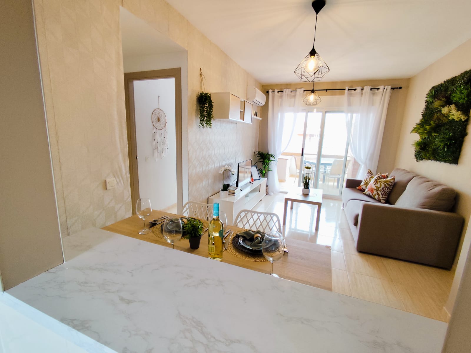 Foto de los apartamentos turísticos VistaMar, de Milion Destiny, en Oropesa del Mar, Castellón.