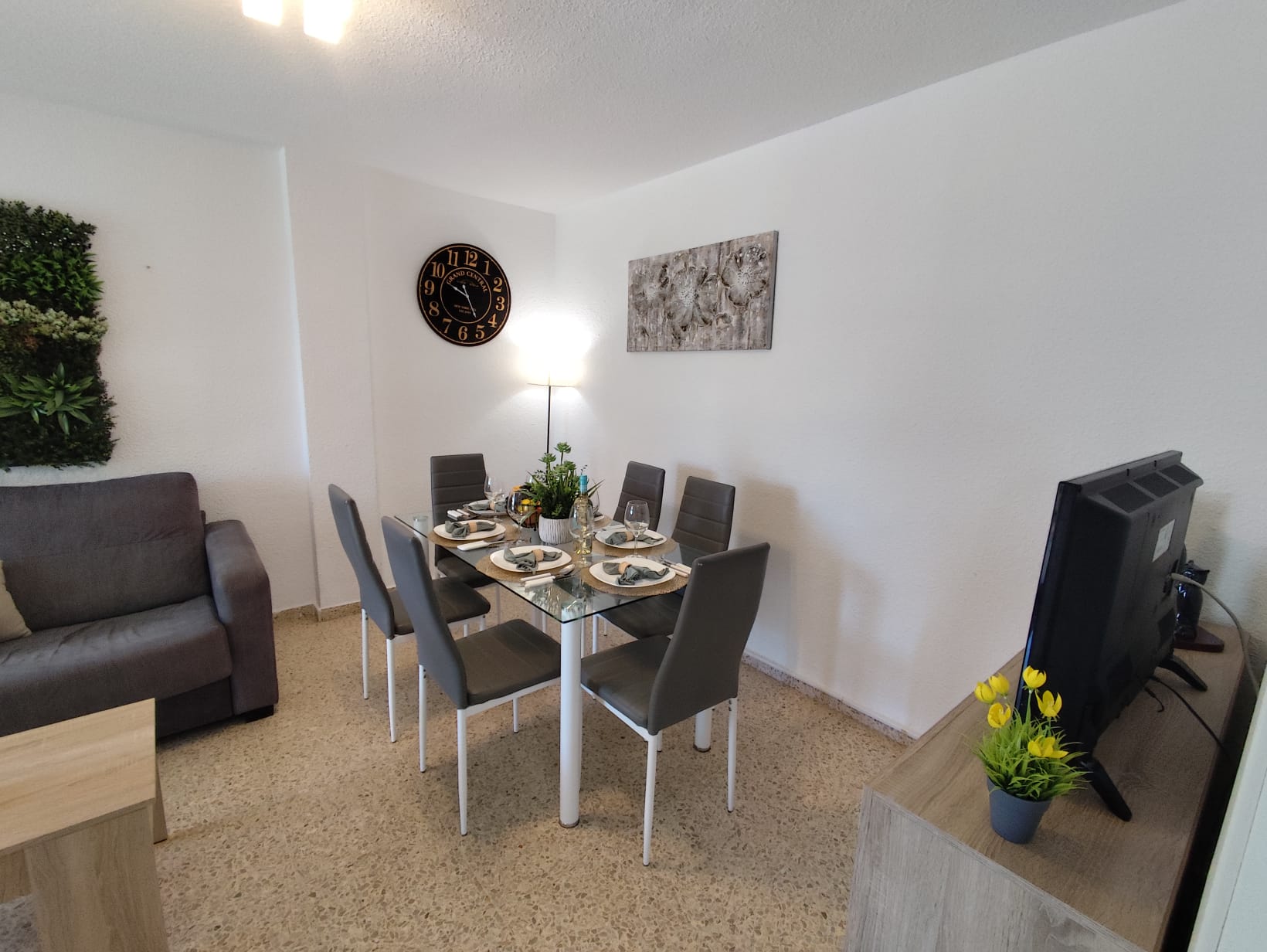 Foto de los apartamentos turísticos Oromar 3, de Milion Destiny, en Oropesa del Mar, Castellón.