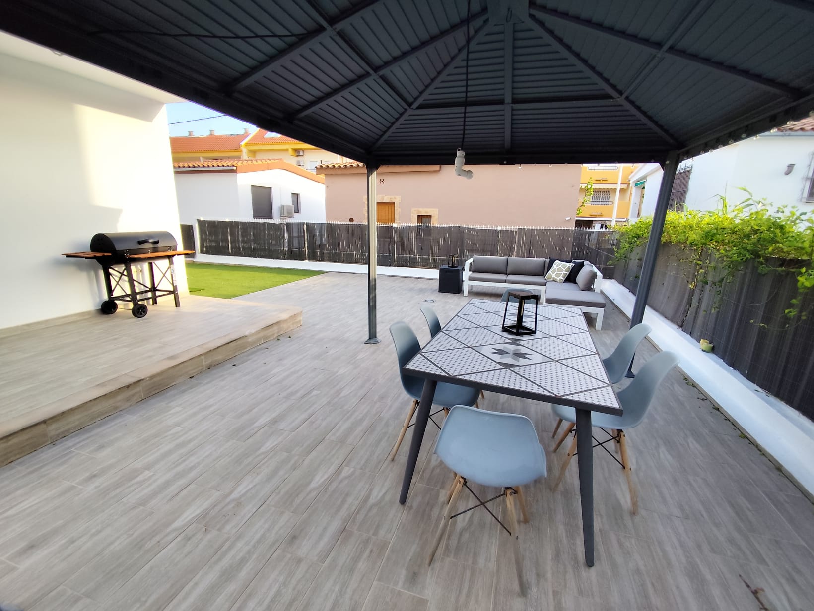 Foto de los apartamentos turísticos Mediterráneo, de Milion Destiny, en Oropesa del Mar, Castellón.