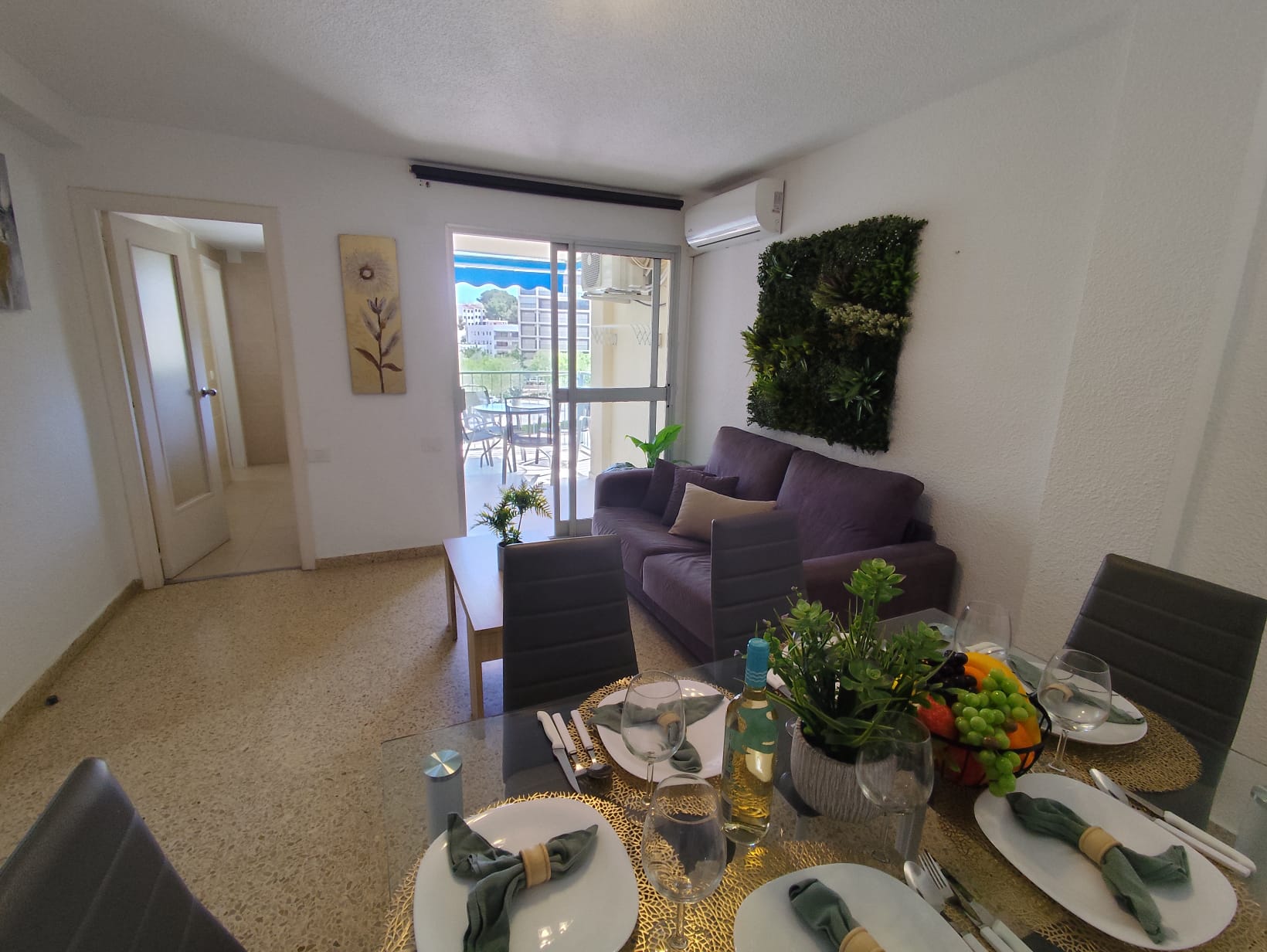 Foto de los apartamentos turísticos Oromar 3, de Milion Destiny, en Oropesa del Mar, Castellón.