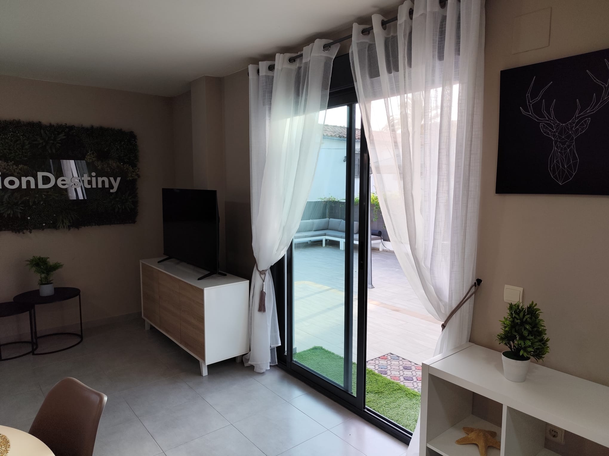 Foto de los apartamentos turísticos Mediterráneo, de Milion Destiny, en Oropesa del Mar, Castellón.