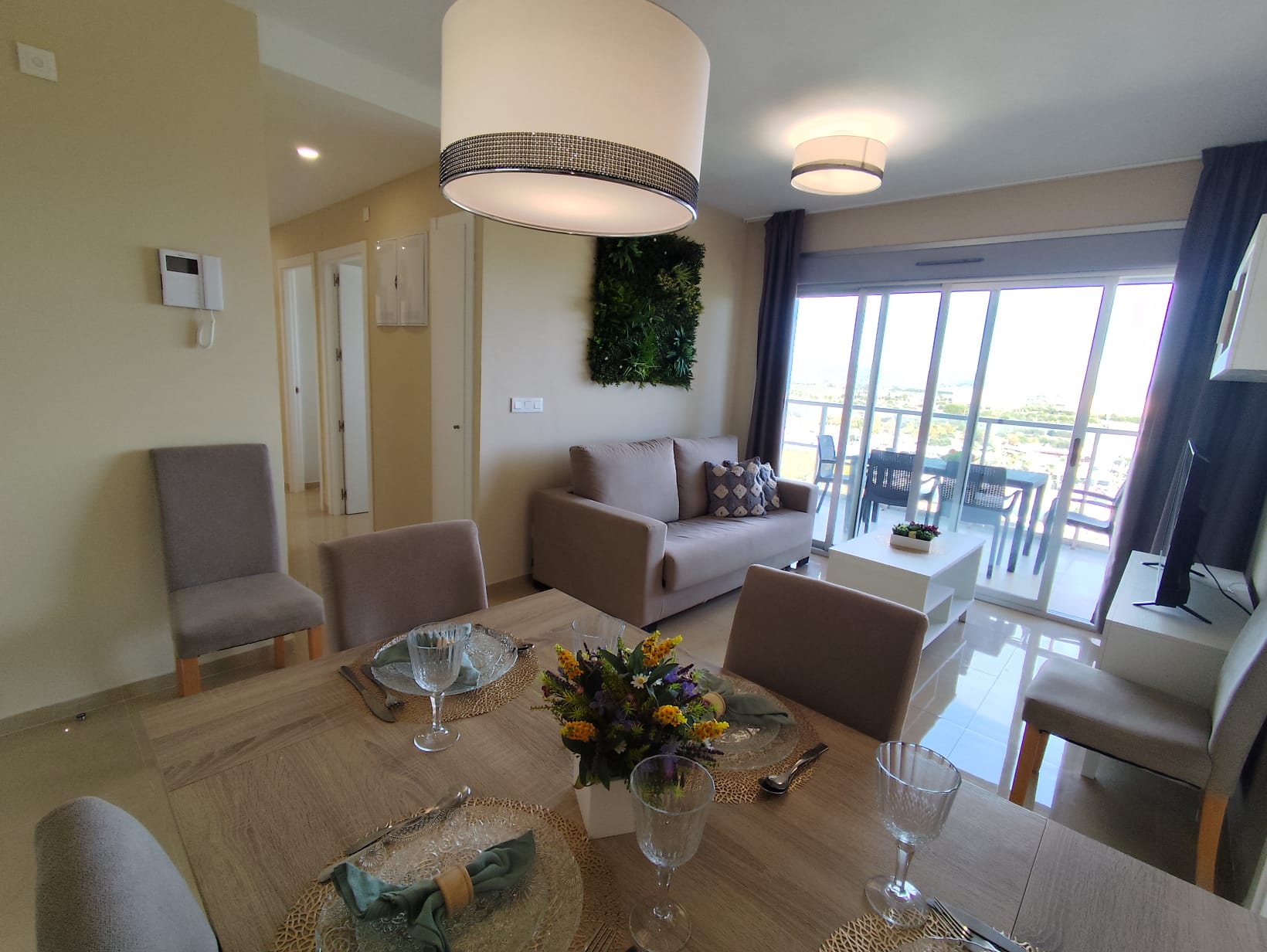 Foto de los apartamentos turísticos Ciudad Jardín 9, de Milion Destiny, en Oropesa del Mar, Castellón.