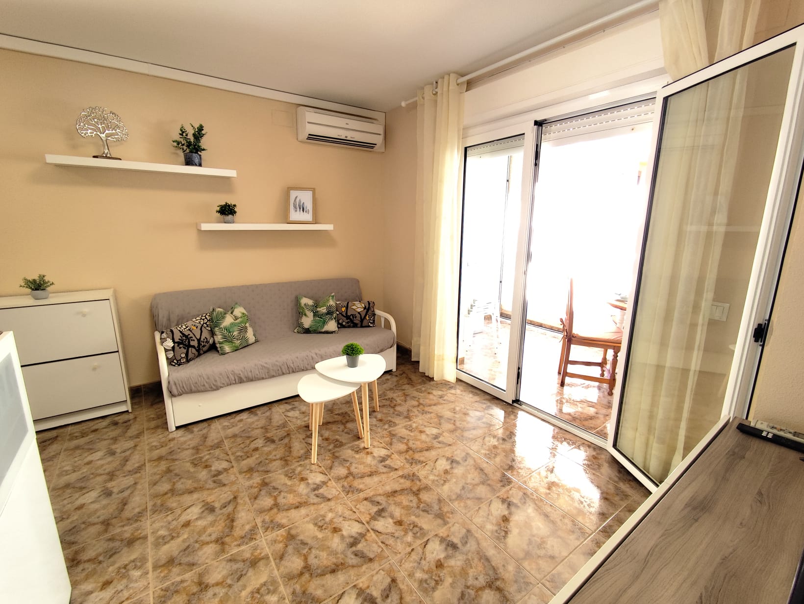 Foto de los apartamentos turísticos Eros, de Milion Destiny, en Oropesa del Mar, Castellón.