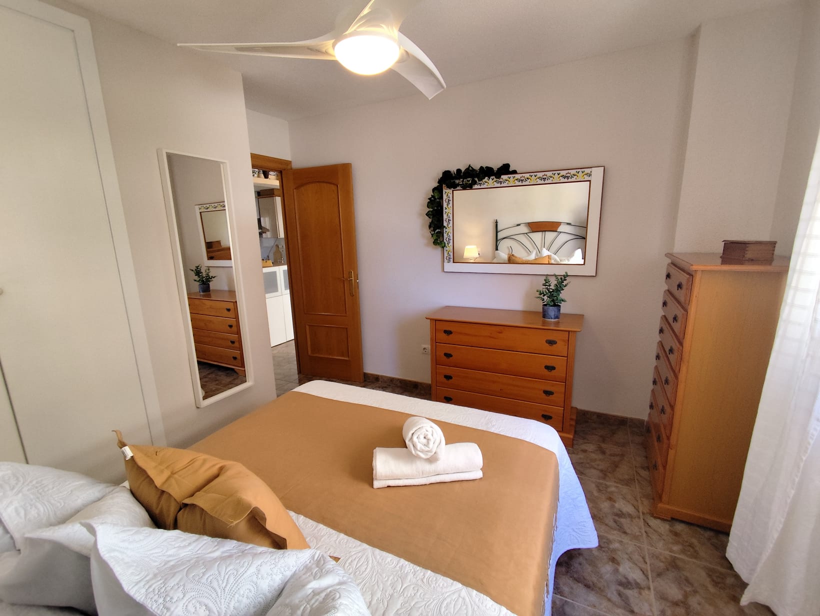 Foto de los apartamentos turísticos Eros, de Milion Destiny, en Oropesa del Mar, Castellón.