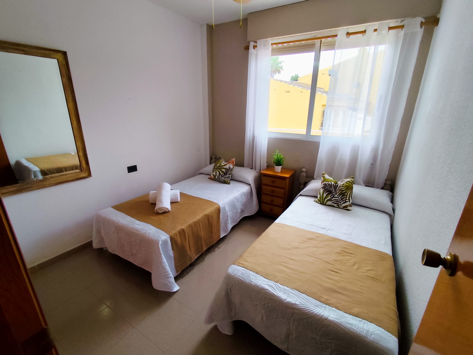 Foto de los apartamentos turísticos Dúplex Montañeta, de Milion Destiny, en Oropesa del Mar, Castellón.