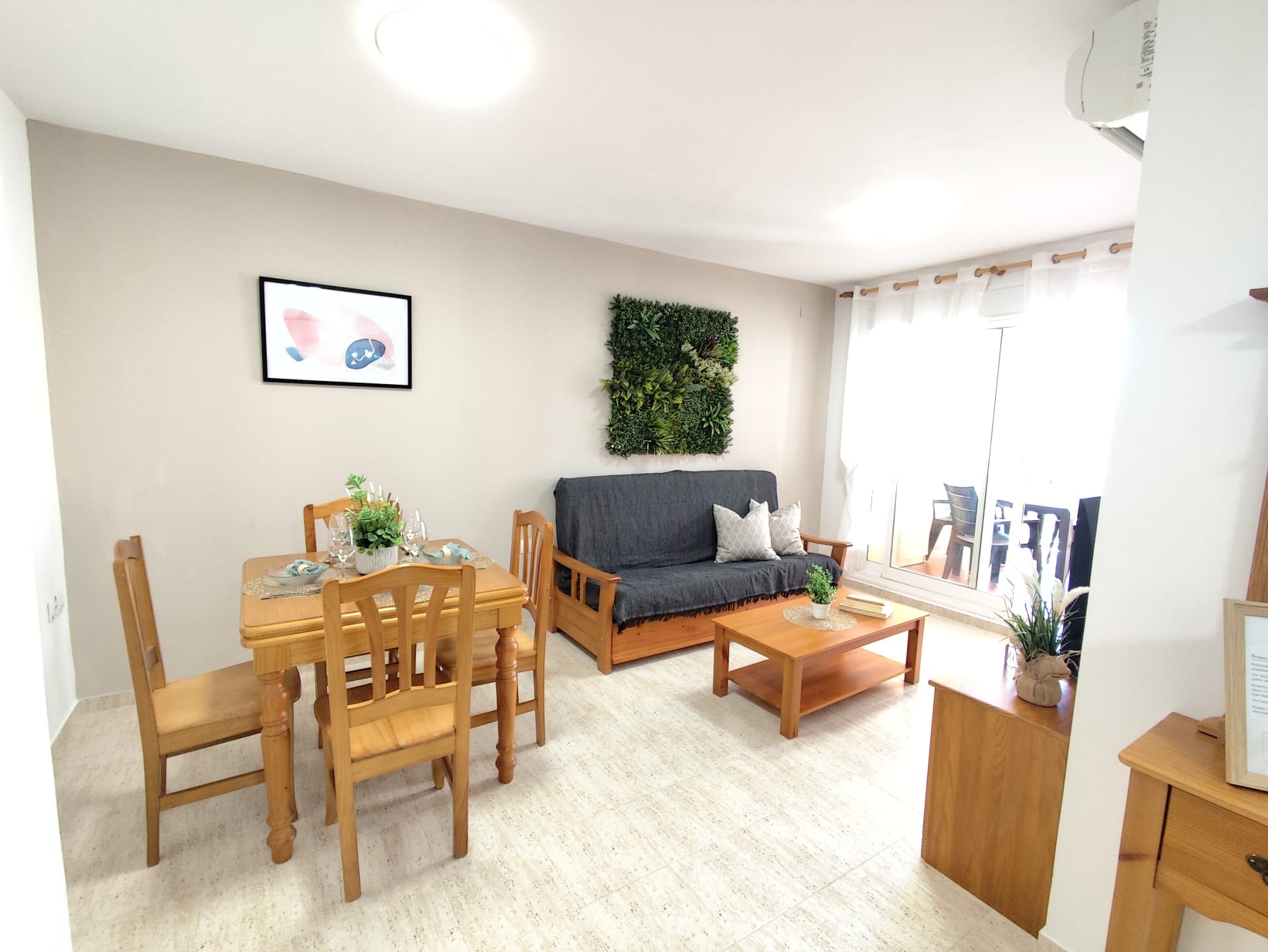 Foto de los apartamentos turísticos Mar de Oropesa, de Milion Destiny, en Oropesa del Mar, Castellón.