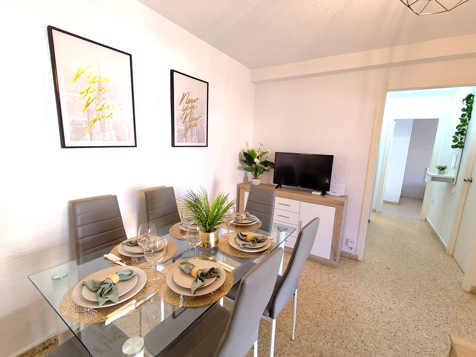 Foto de los apartamentos turísticos Oromar 3, de Milion Destiny, en Oropesa del Mar, Castellón.