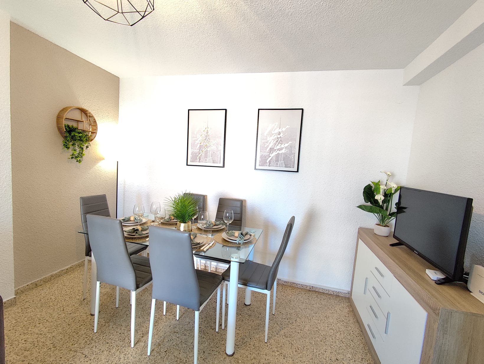 Foto de los apartamentos turísticos Oromar 3, de Milion Destiny, en Oropesa del Mar, Castellón.