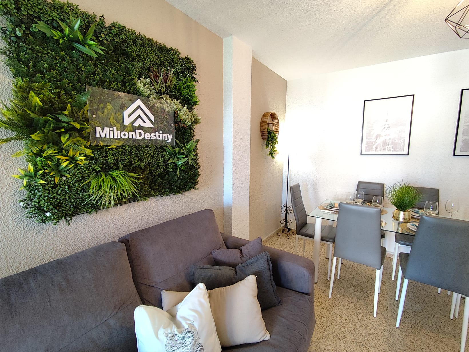 Foto de los apartamentos turísticos Oromar 3, de Milion Destiny, en Oropesa del Mar, Castellón.