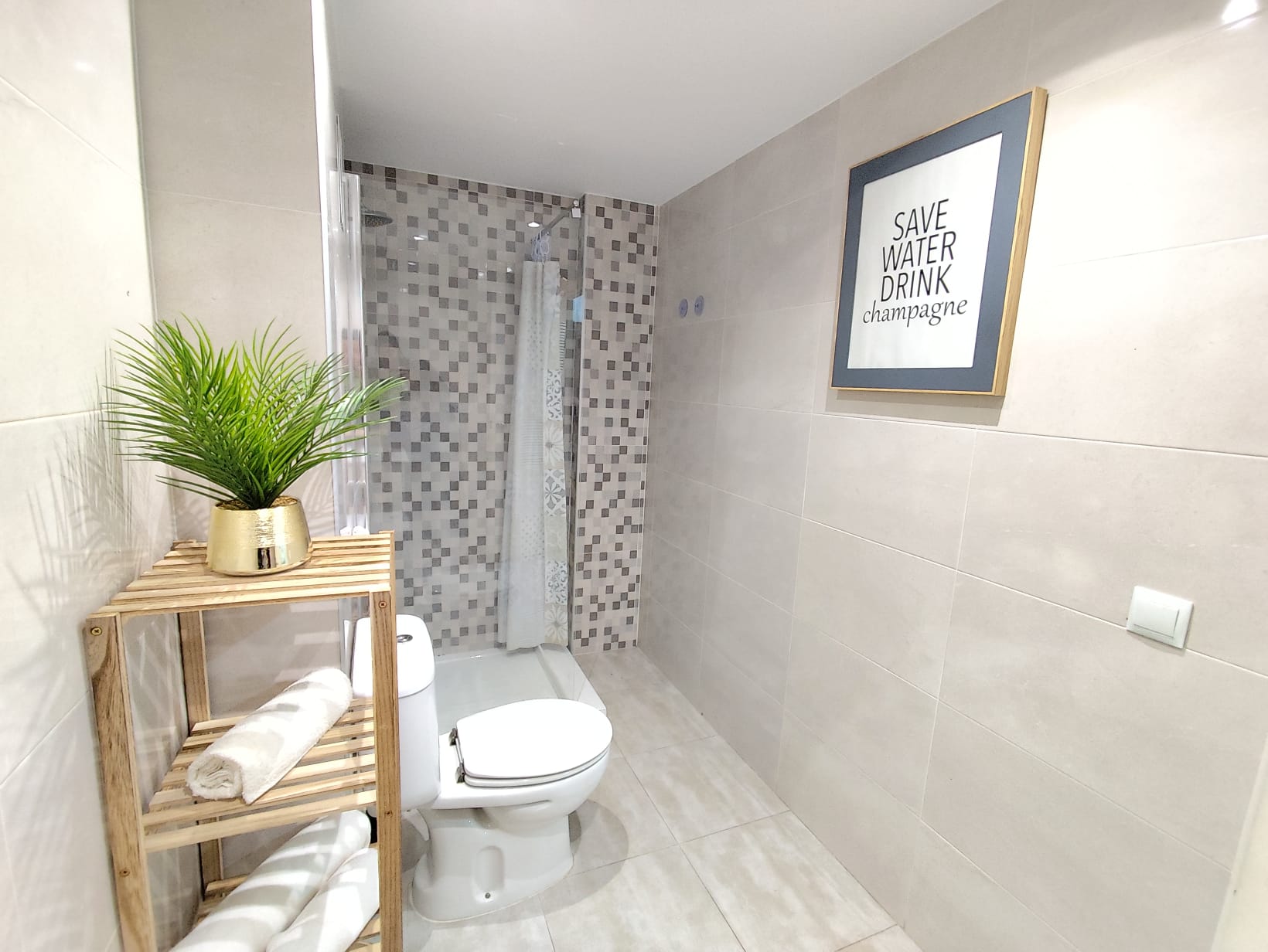Foto de los apartamentos turísticos Oromar 3, de Milion Destiny, en Oropesa del Mar, Castellón.
