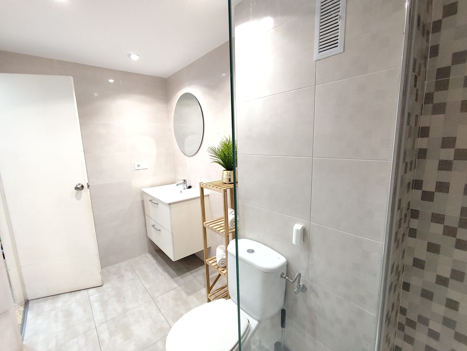 Foto de los apartamentos turísticos Oromar 3, de Milion Destiny, en Oropesa del Mar, Castellón.