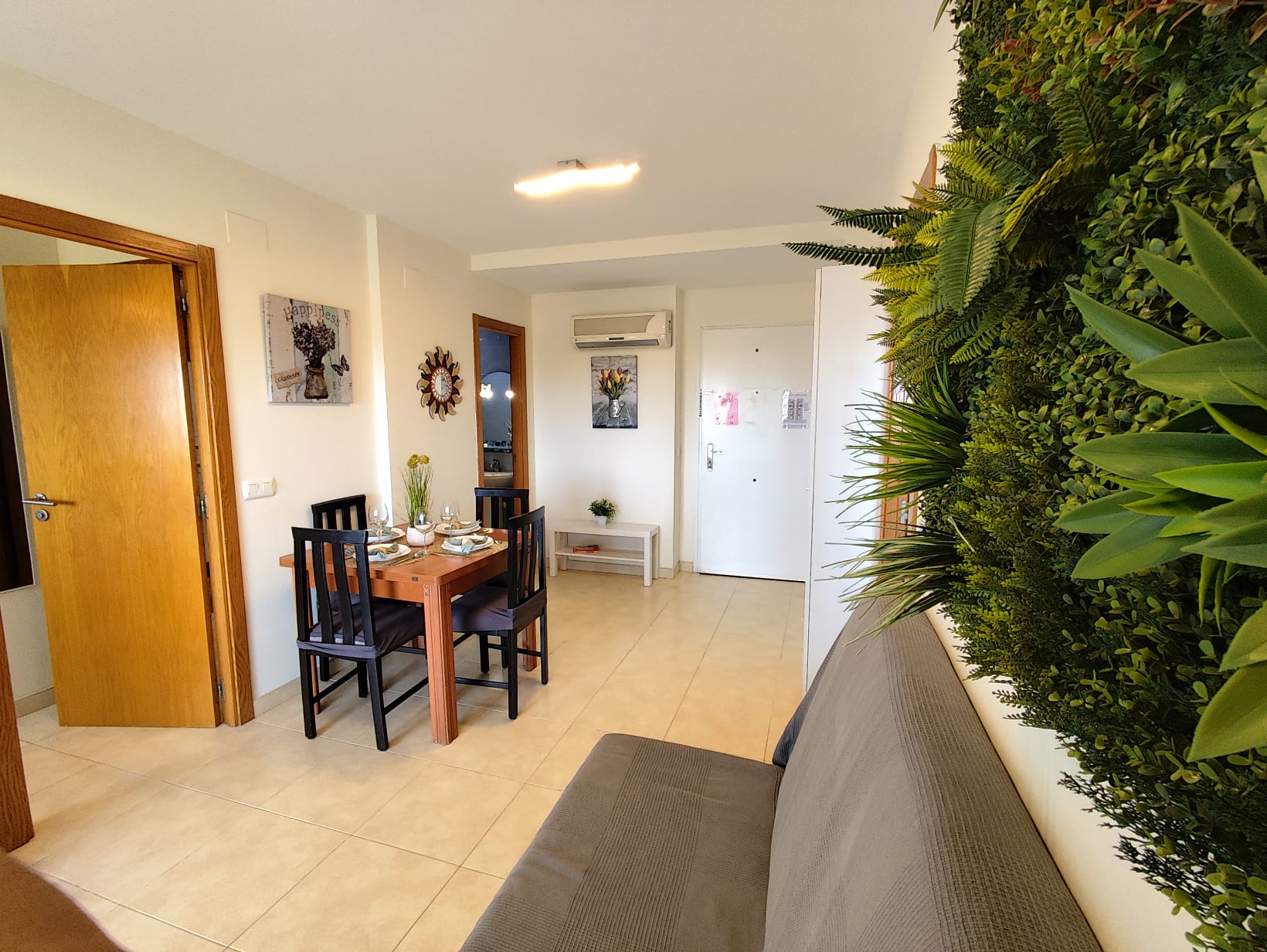 Foto de los apartamentos turísticos Colomeras, de Milion Destiny, en Oropesa del Mar, Castellón.