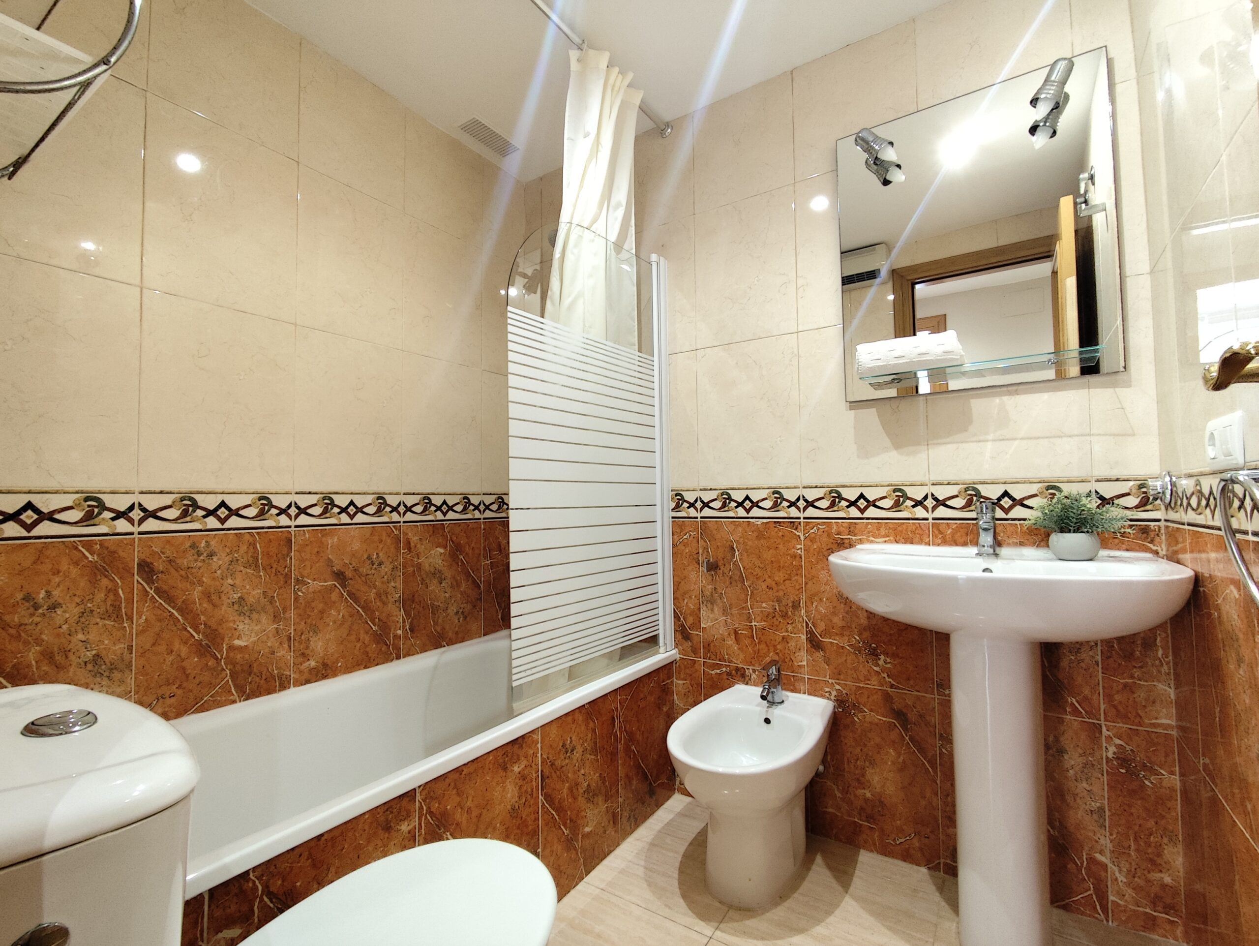 Foto de los apartamentos turísticos Costa Marina, de Milion Destiny, en Oropesa del Mar, Castellón.