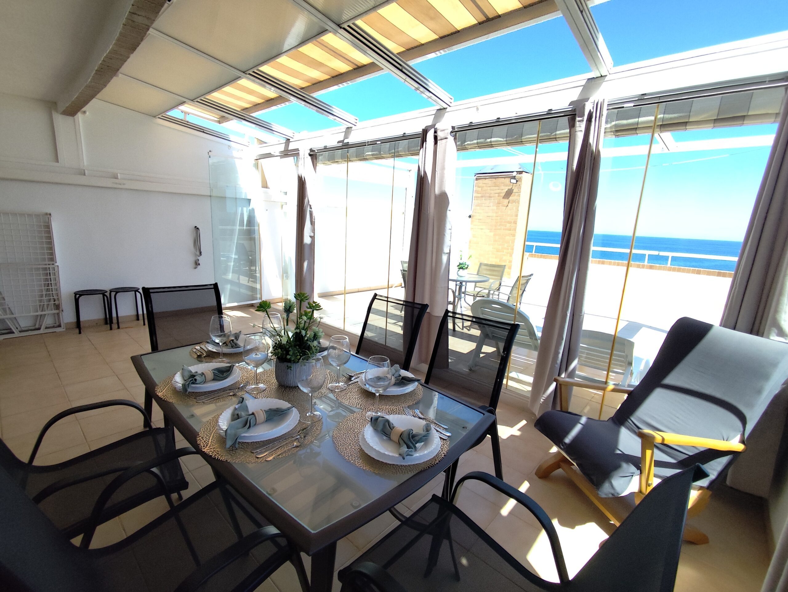 Foto de los apartamentos turísticos Costa Marina, de Milion Destiny, en Oropesa del Mar, Castellón.