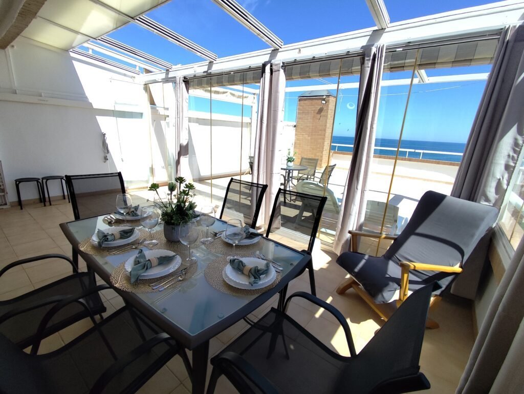 Foto de los apartamentos turísticos Costa Marina, de Milion Destiny, en Oropesa del Mar, Castellón.
