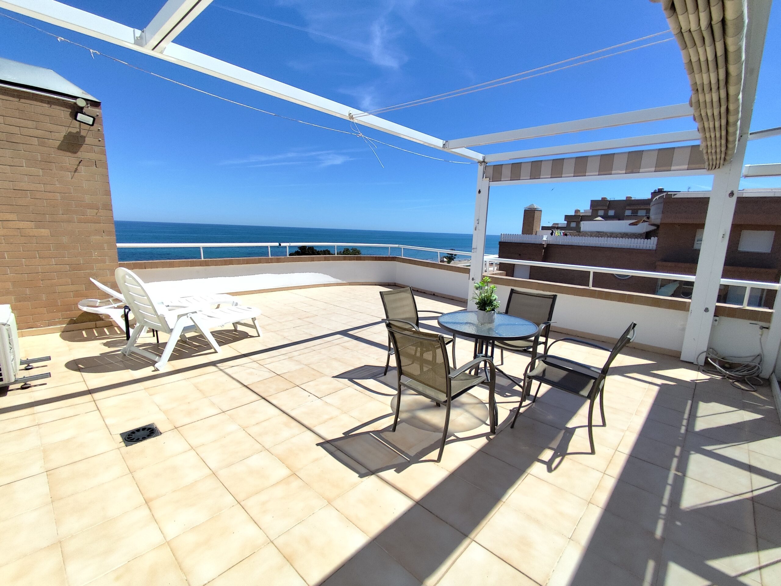 Foto de los apartamentos turísticos Costa Marina, de Milion Destiny, en Oropesa del Mar, Castellón.