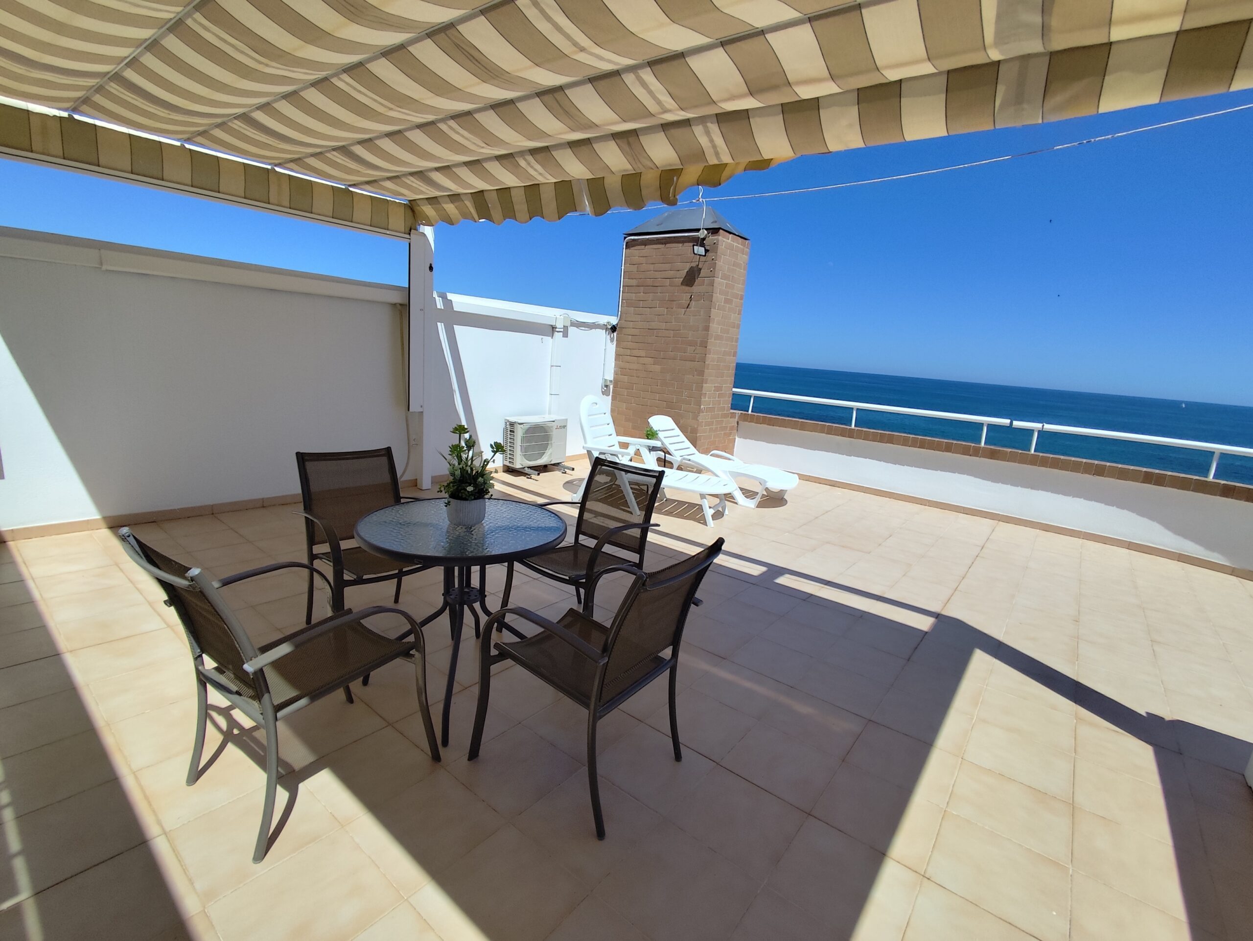Foto de los apartamentos turísticos Costa Marina, de Milion Destiny, en Oropesa del Mar, Castellón.