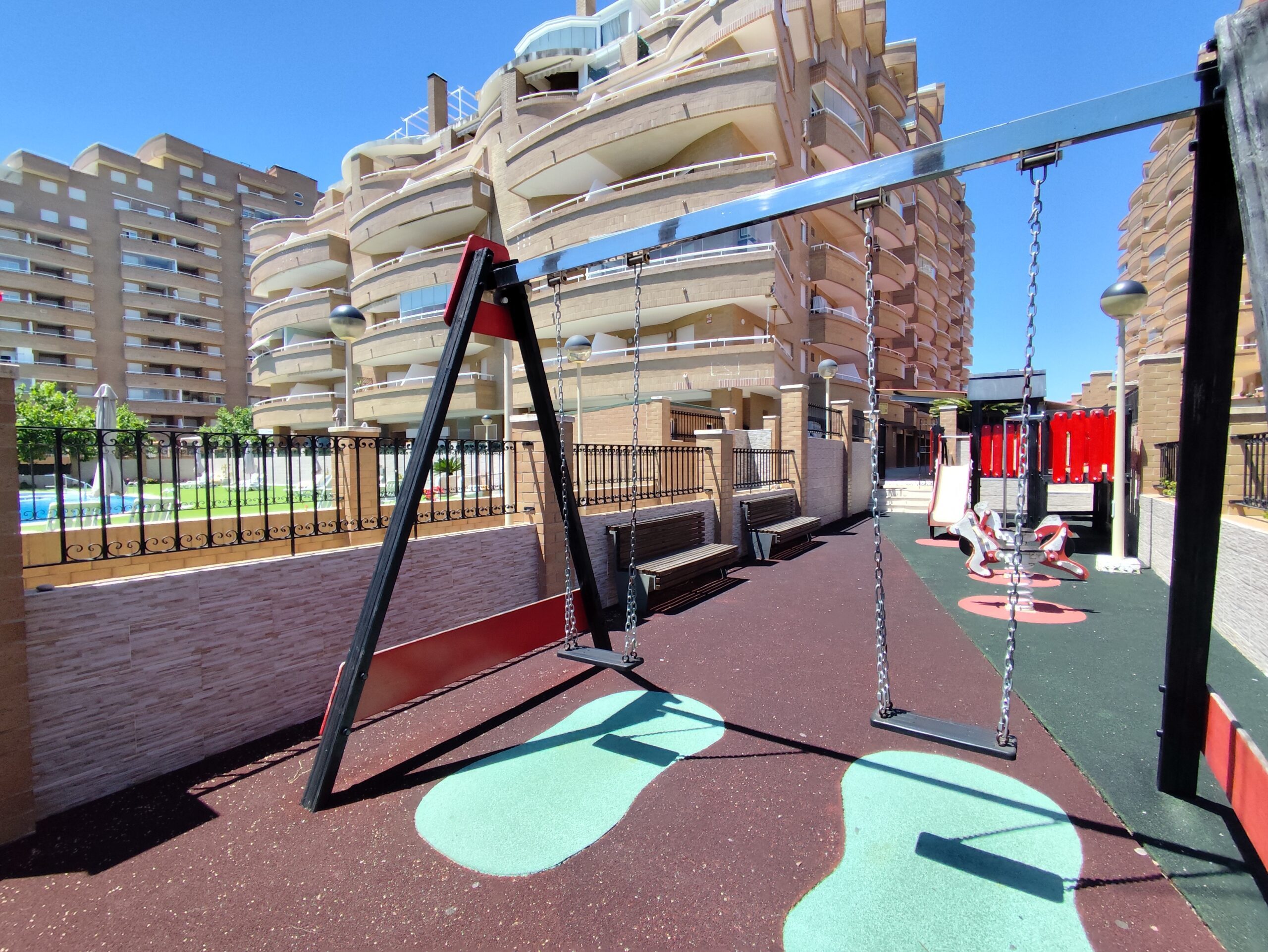 Foto de los apartamentos turísticos Costa Marina, de Milion Destiny, en Oropesa del Mar, Castellón.