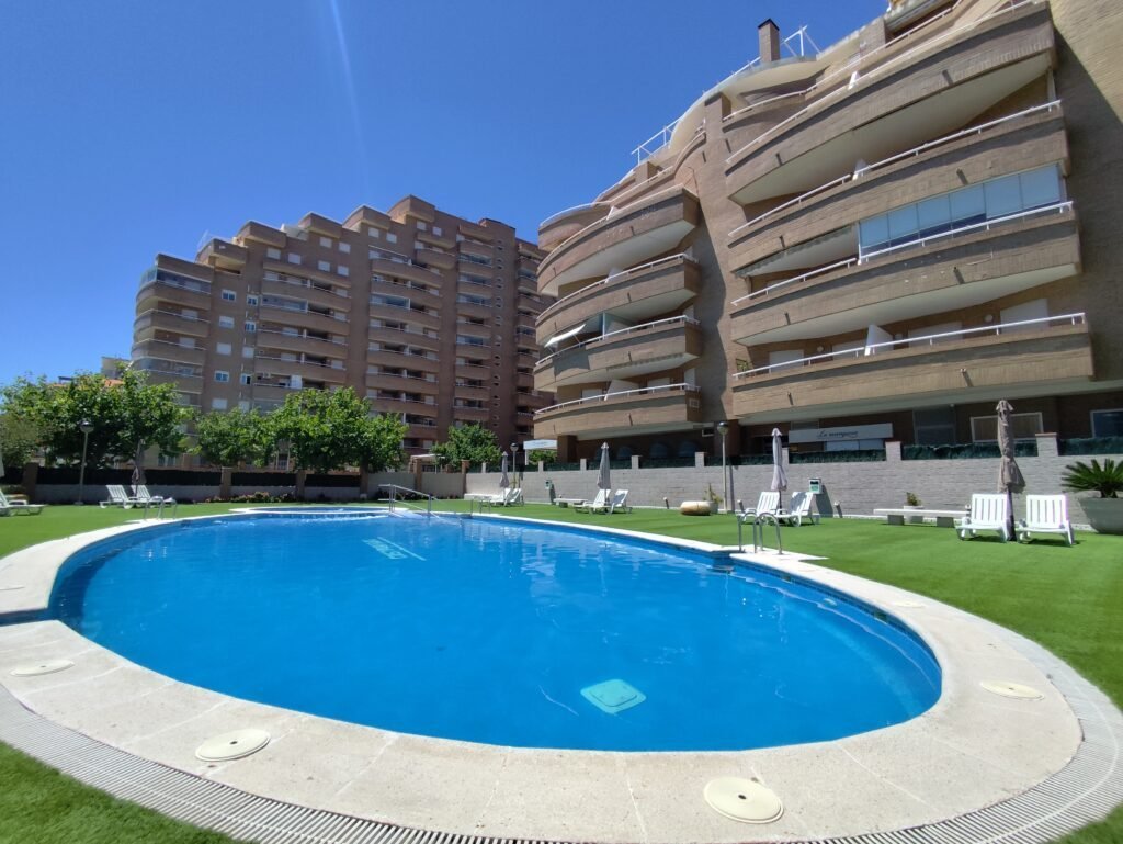 Foto de los apartamentos turísticos Costa Marina, de Milion Destiny, en Oropesa del Mar, Castellón.