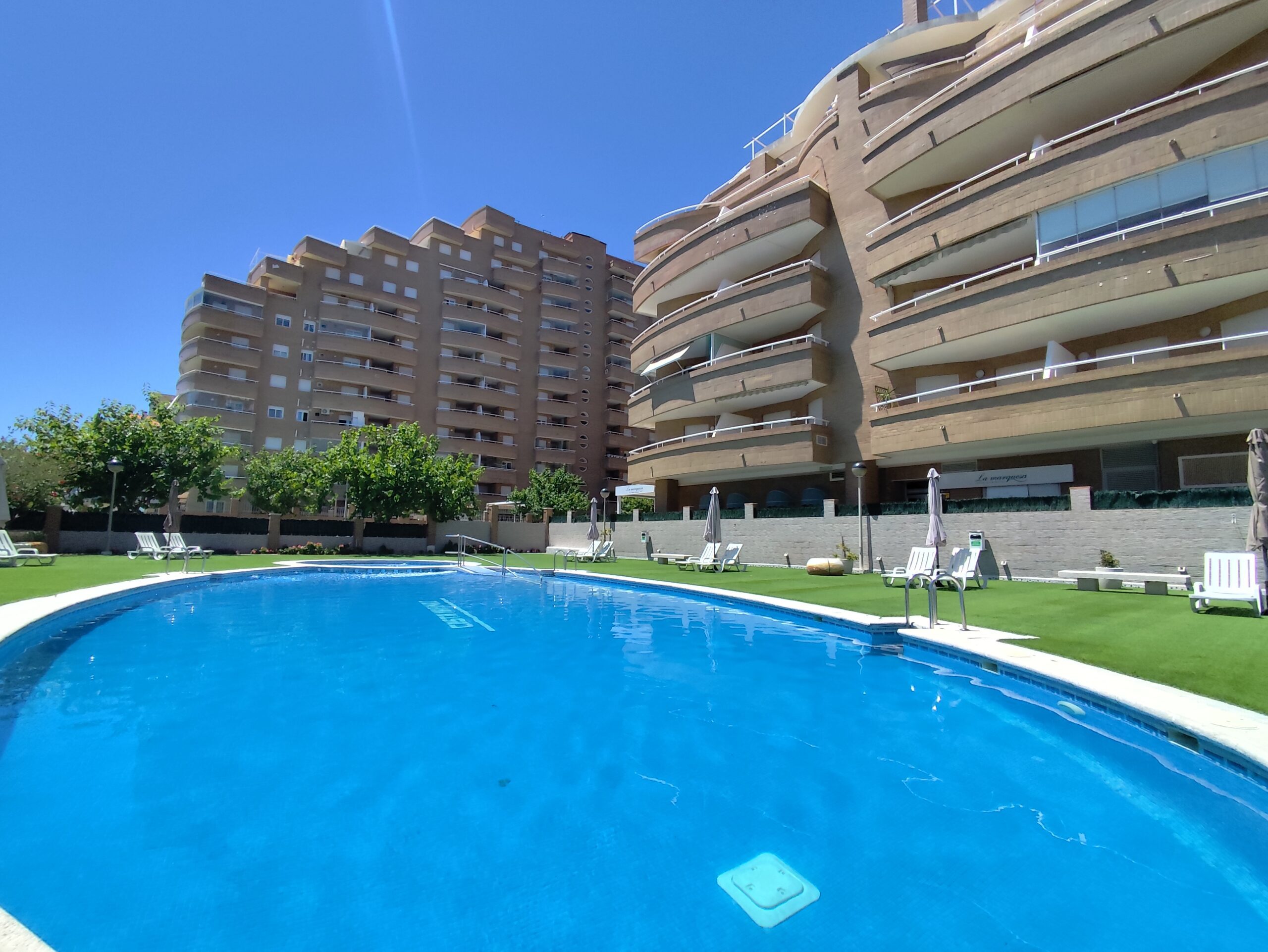 Foto de los apartamentos turísticos Costa Marina, de Milion Destiny, en Oropesa del Mar, Castellón.