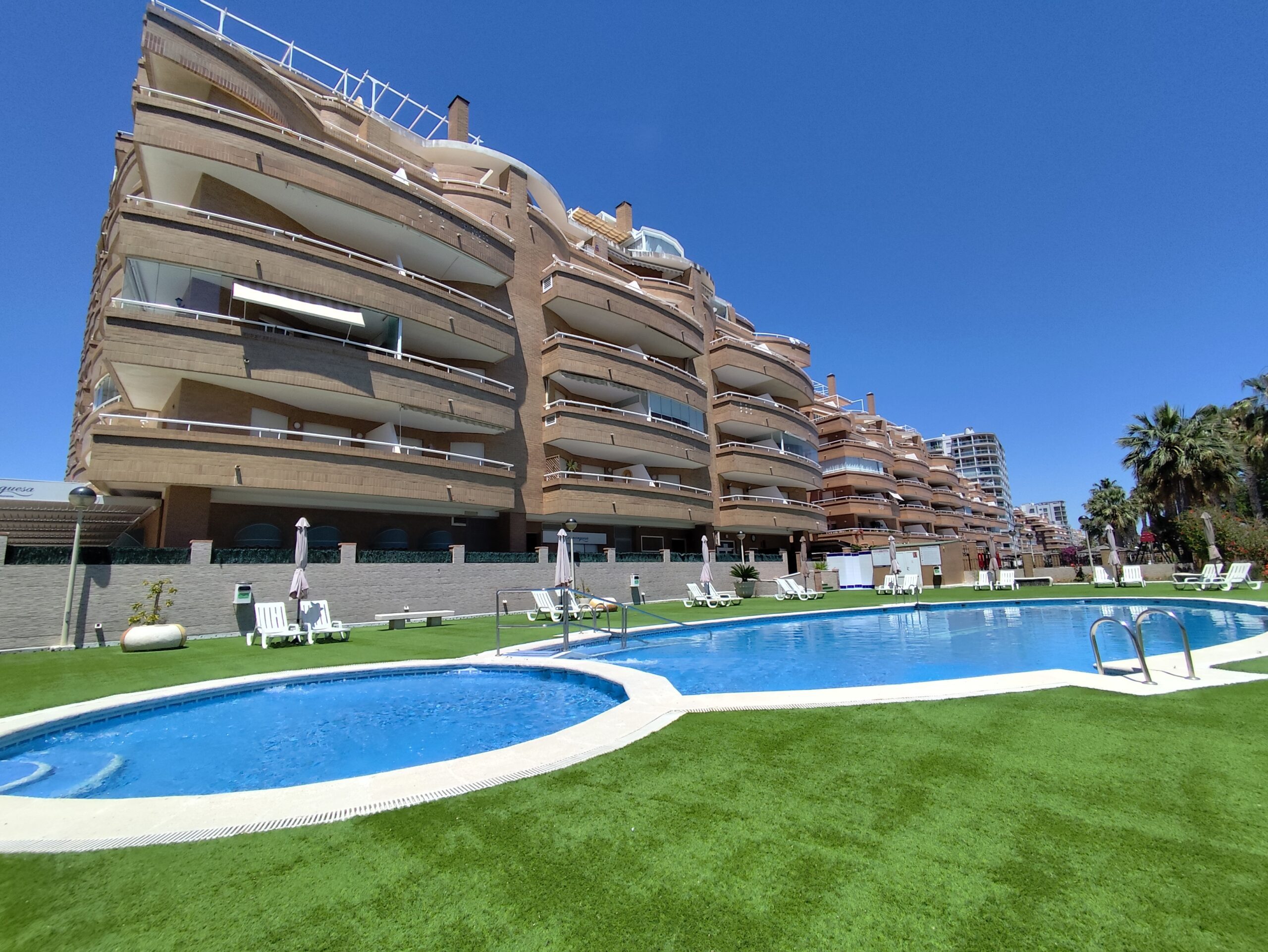 Foto de los apartamentos turísticos Costa Marina, de Milion Destiny, en Oropesa del Mar, Castellón.